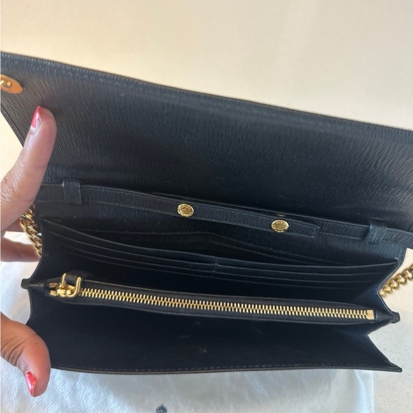 Prada Wallet on Chain - Picture 5 of 7